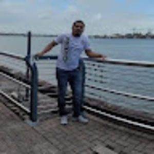 Meet your Posher, Omar